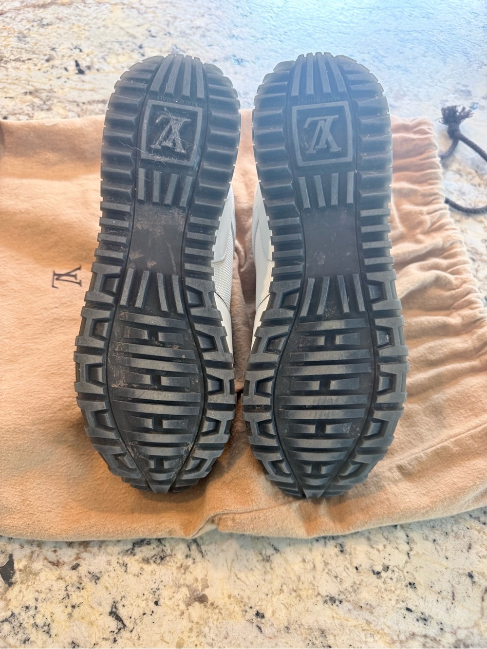 Louis Vuitton White & Brown Women's LV Low-Top Sneakers with Gold Accent - Picture 7 of 9